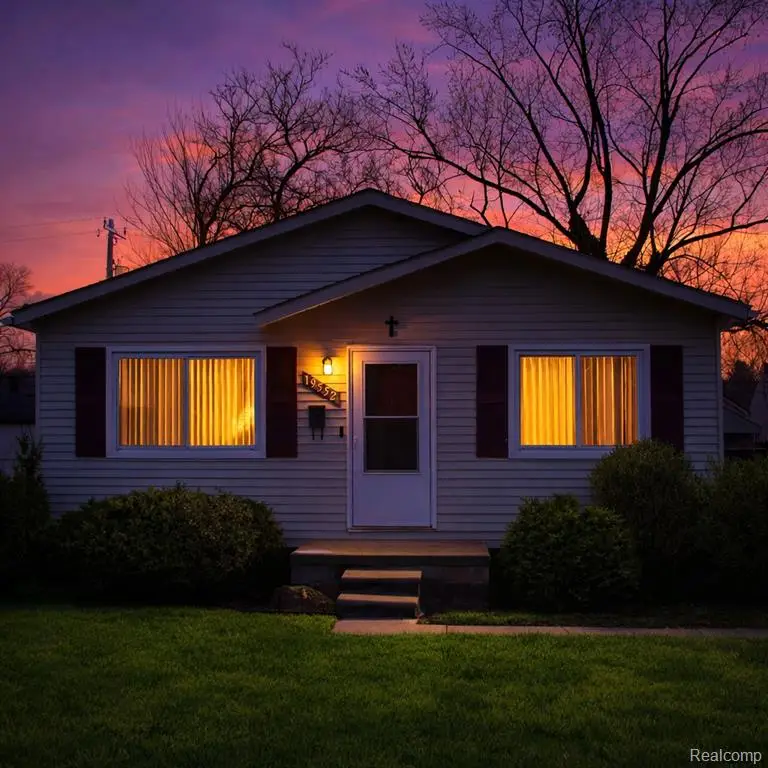 19552 Garfield, Redford, MI  - #2