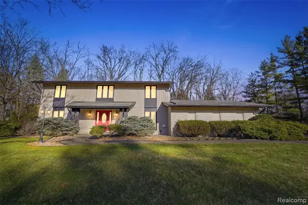 32322 Scenic, Franklin, MI 48025