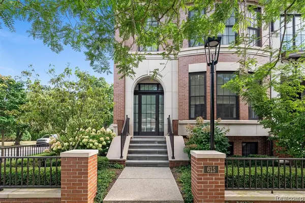 615 W Brown, Birmingham, MI 