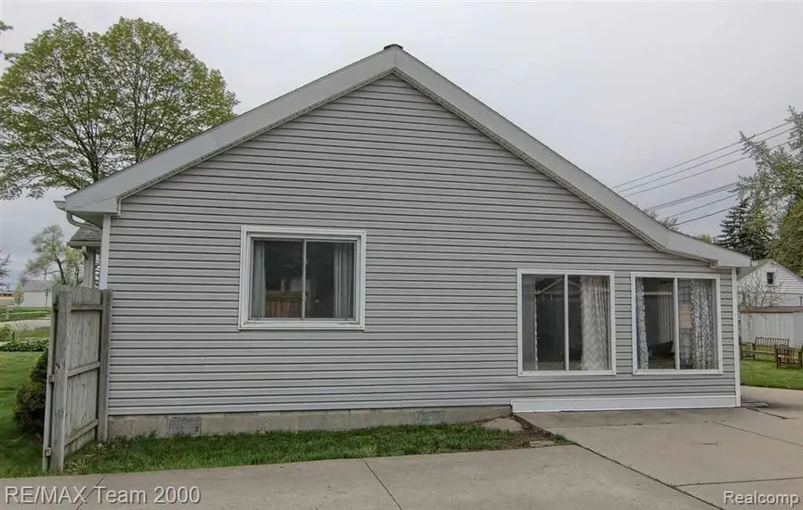 1125 Hartland, Troy, MI 48083 - #3