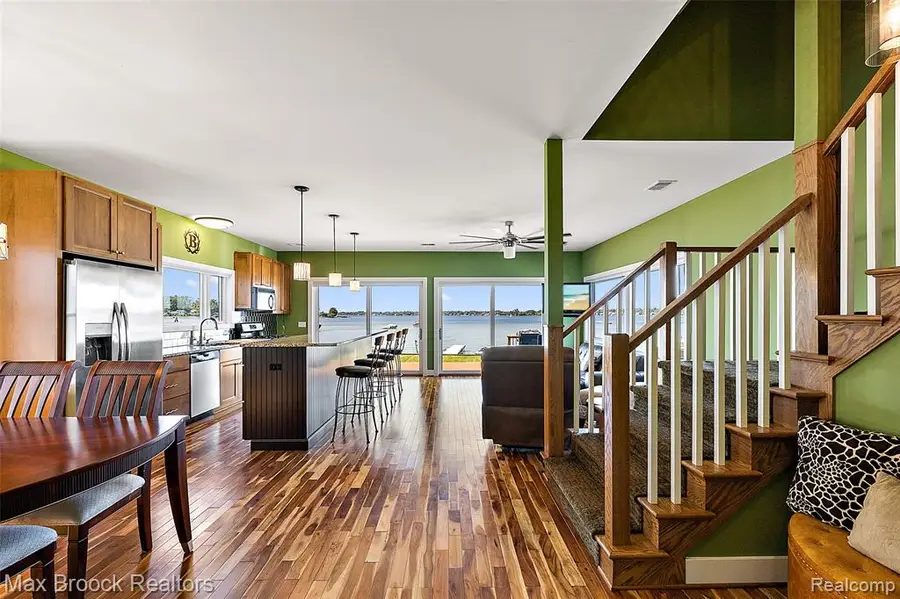2022 Willow Beach, Keego Harbor, MI 48320 - #2