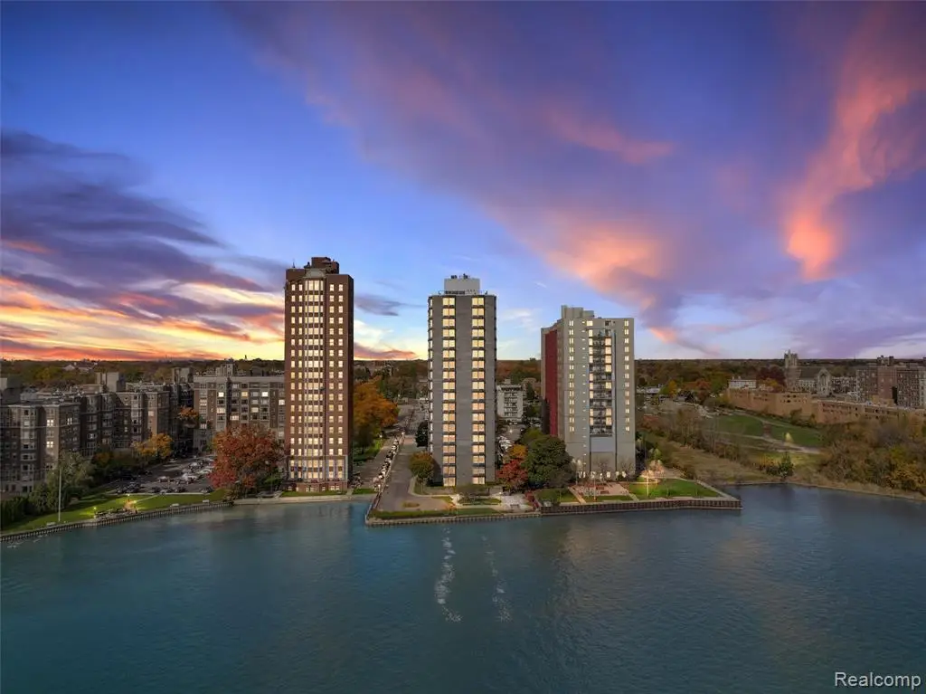 8200 E Jefferson #506, Detroit, MI 48214 - #1