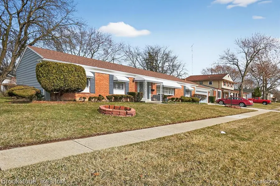 3228 Wolcott, Flint, MI  - #2