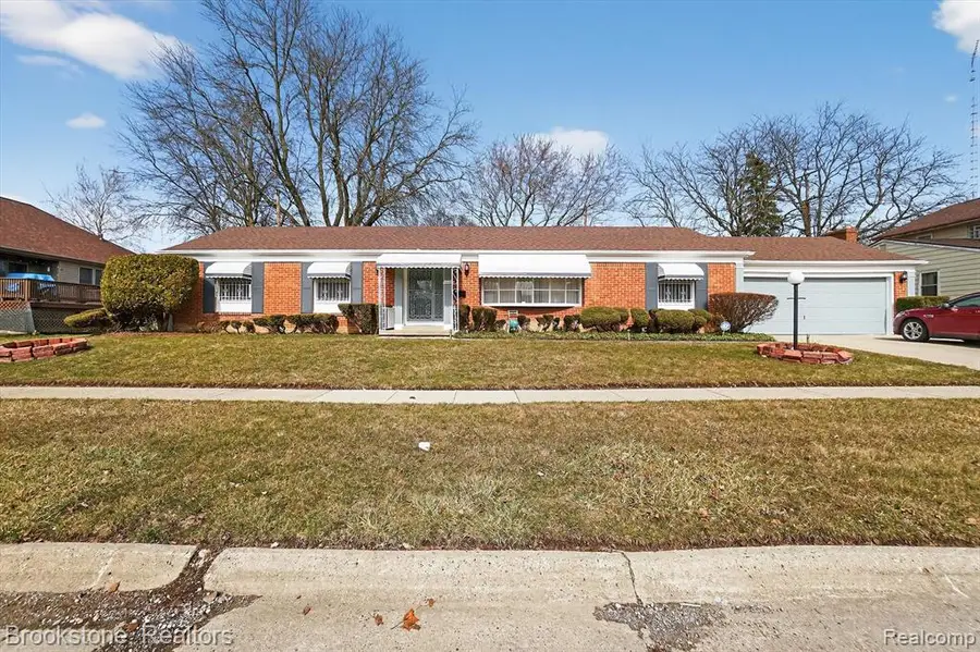 3228 Wolcott, Flint, MI  - #3