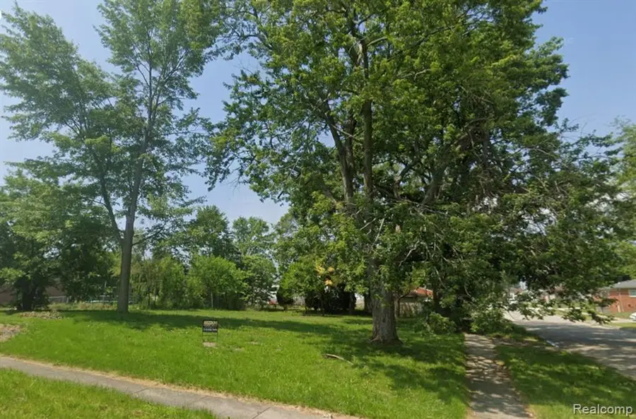 6041 Robindale, Dearborn Heights, MI 48127 - #2
