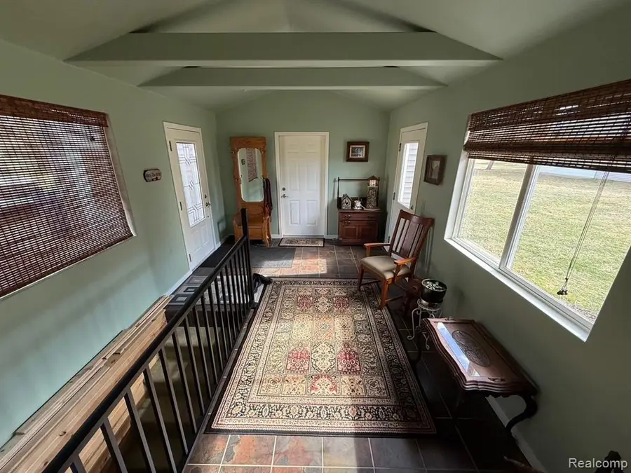 958 N Cass, Vassar, MI 48768 - #2