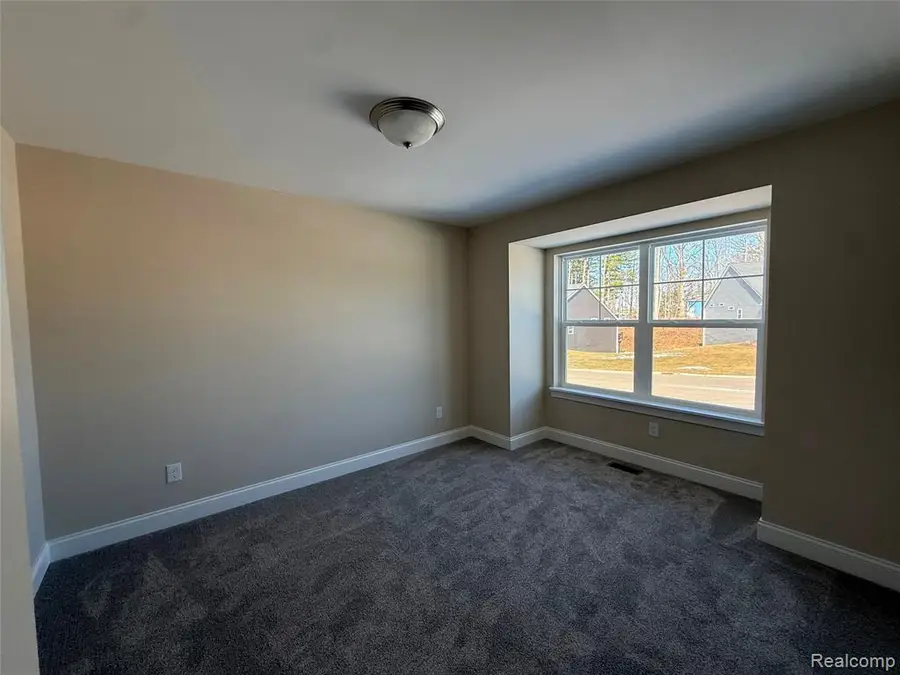 295 Canyon Creek #29, Howell, MI  - #3