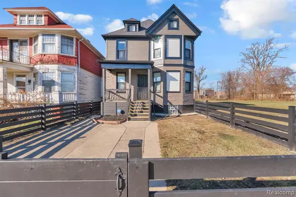 2575 Harding, Detroit, MI 48214