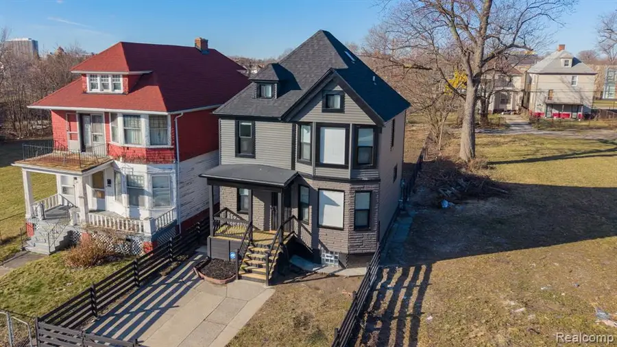 2575 Harding, Detroit, MI 48214 - #2