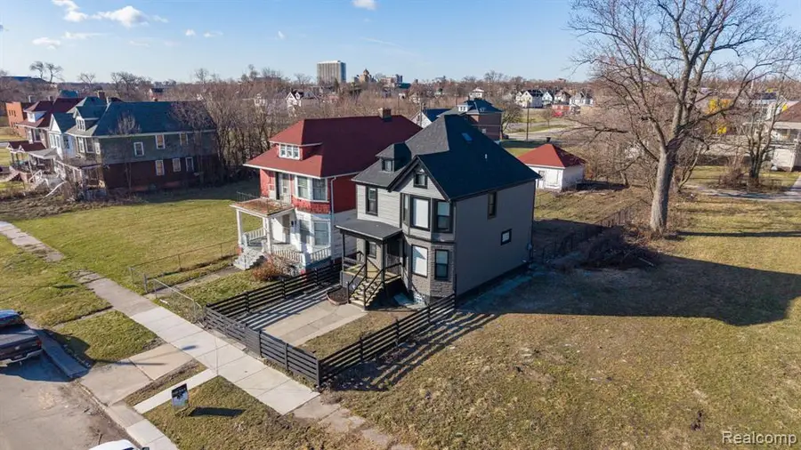 2575 Harding, Detroit, MI 48214 - #3