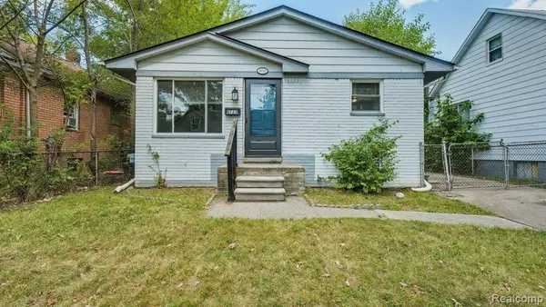 8725 Packard, Warren, MI 48089