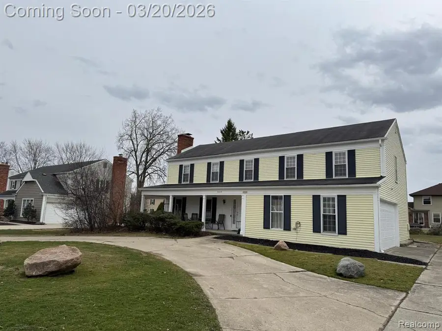 5045 Forestdale, West Bloomfield, MI 48322 - #2