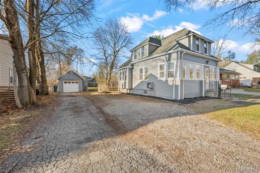 428 Bauman, Commerce Township, MI  - #3