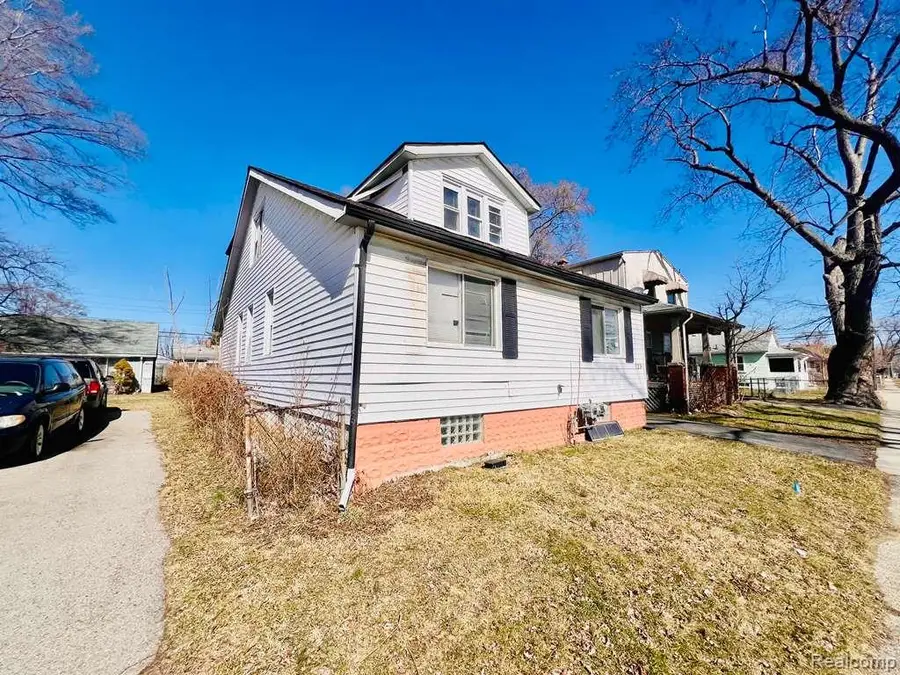 7259 Paige, Warren, MI 48091 - #2