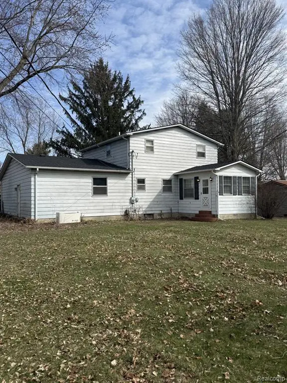 591 Gregory, Lapeer, MI 48446 - #2