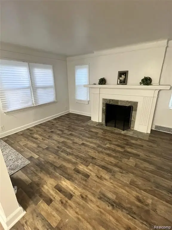 12124 Asbury, Detroit, MI  - #2