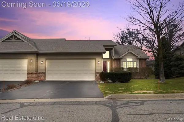 2264 Willow Tree, Brighton, MI 