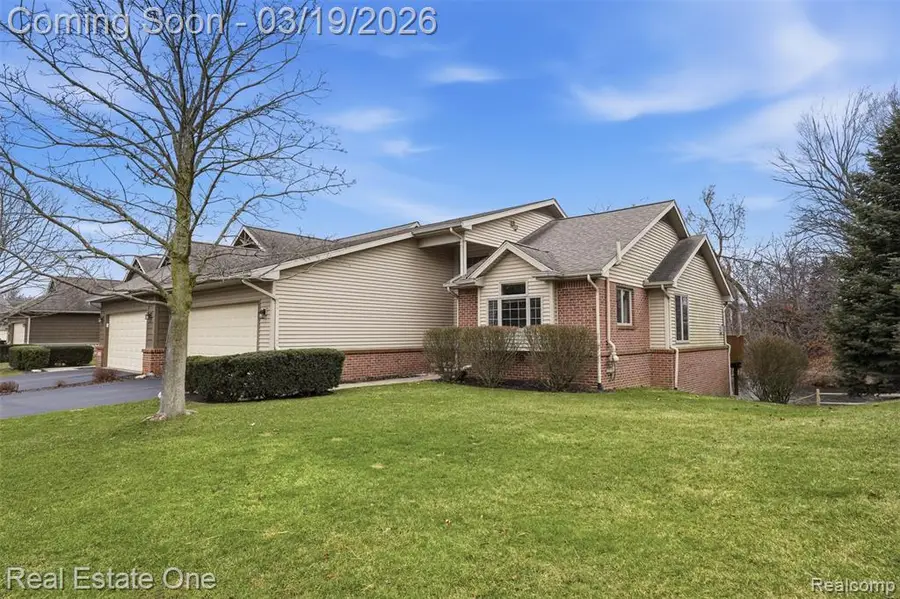 2264 Willow Tree, Brighton, MI  - #2