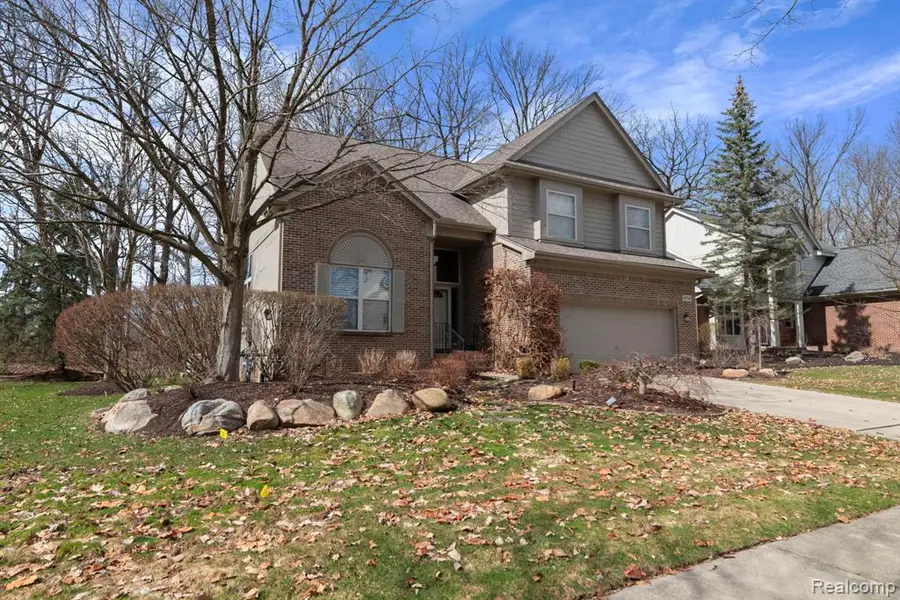40700 Kingsley, Novi, MI 48377 - #2