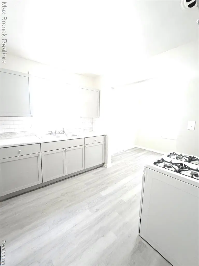 15430 Mark Twain, Detroit, MI  - #3