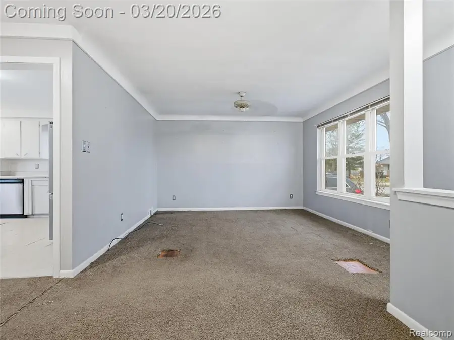 23530 Blackett, Warren, MI 48089 - #2