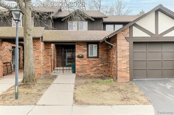 29332 Wellington, Southfield, MI 