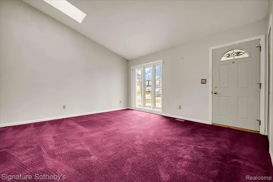 14418 Gary, Livonia, MI 48154 - #3