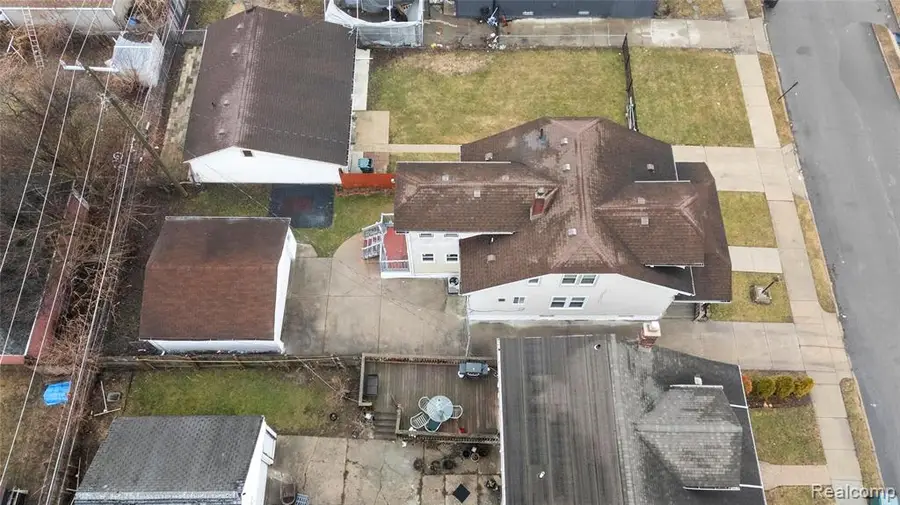 1387 University, Lincoln Park, MI 48146 - #3