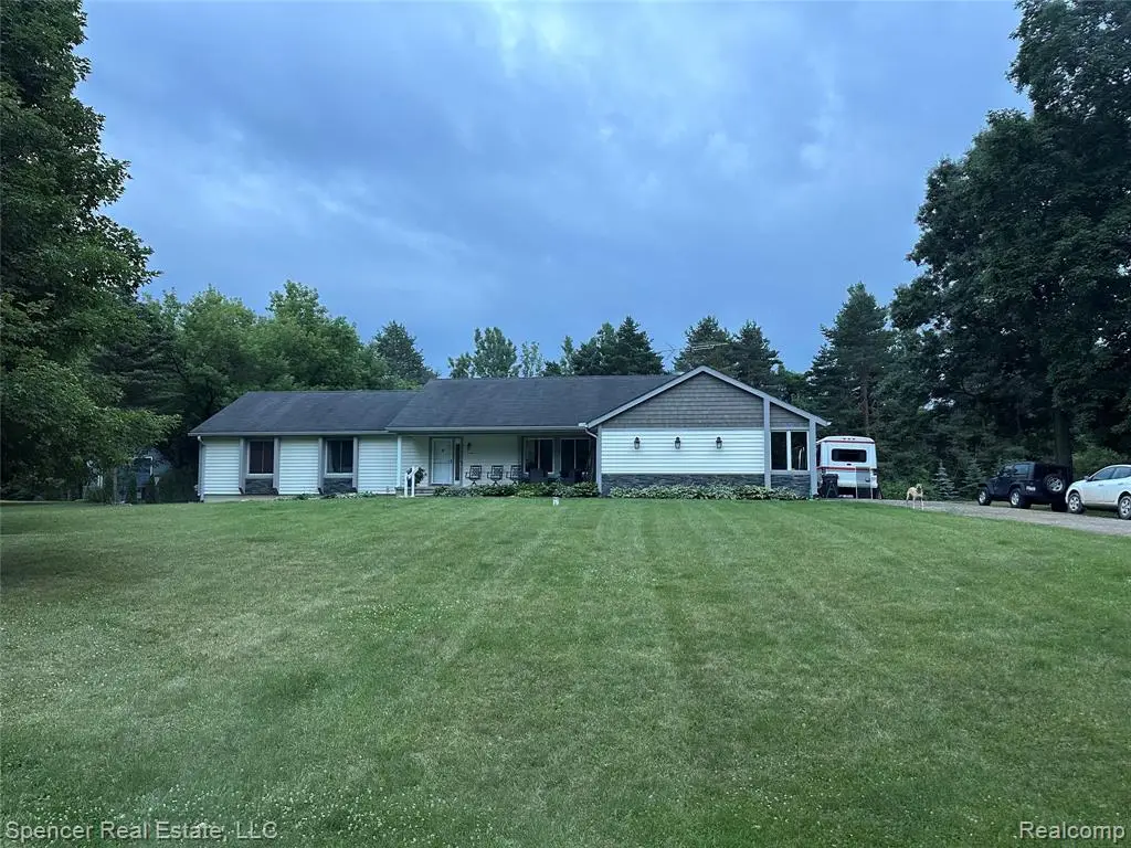 5049 Smokey Hollow, Clarkston, MI 48348 - #1