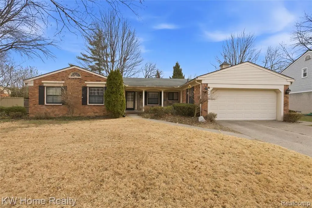 17524 Park, Livonia, MI 48152 - #1