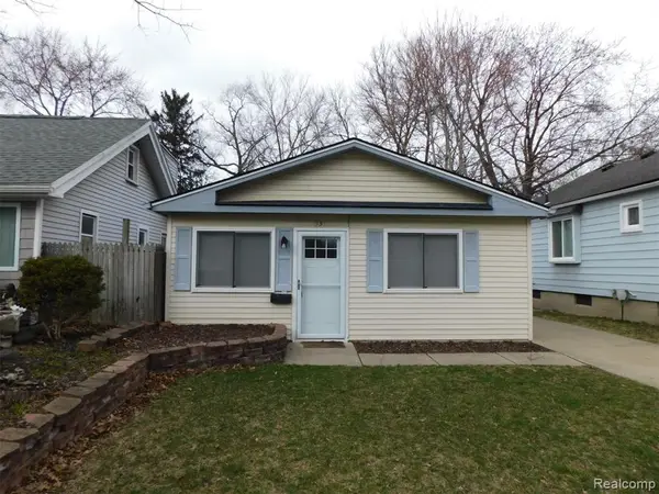 535 E Lewiston, Ferndale, MI 48220