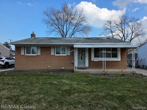 26574 Collingwood, Roseville, MI 48066