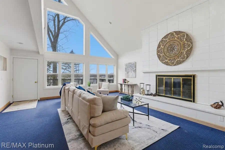 3340 Pineridge, Brighton, MI 48116 - #3