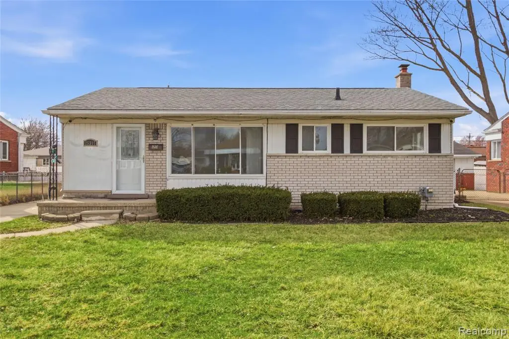 25317 Wagner, Warren, MI 48089 - #1