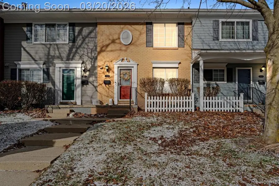 32220 W 12 Mile, Farmington Hills, MI 48334 - #2