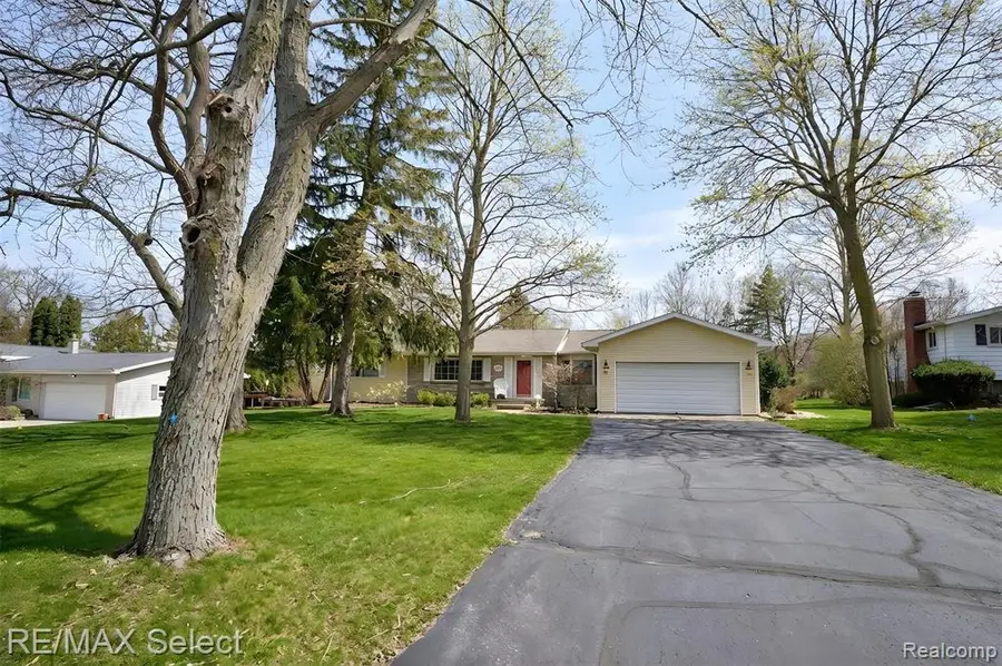 6324 Calkins, Flint, MI  - #3