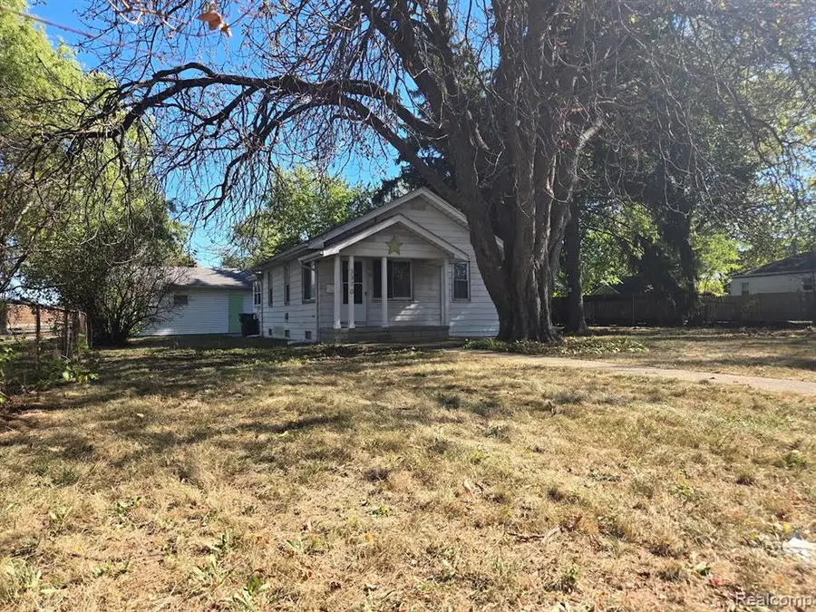 3370 Harris, Fenton, MI  - #3