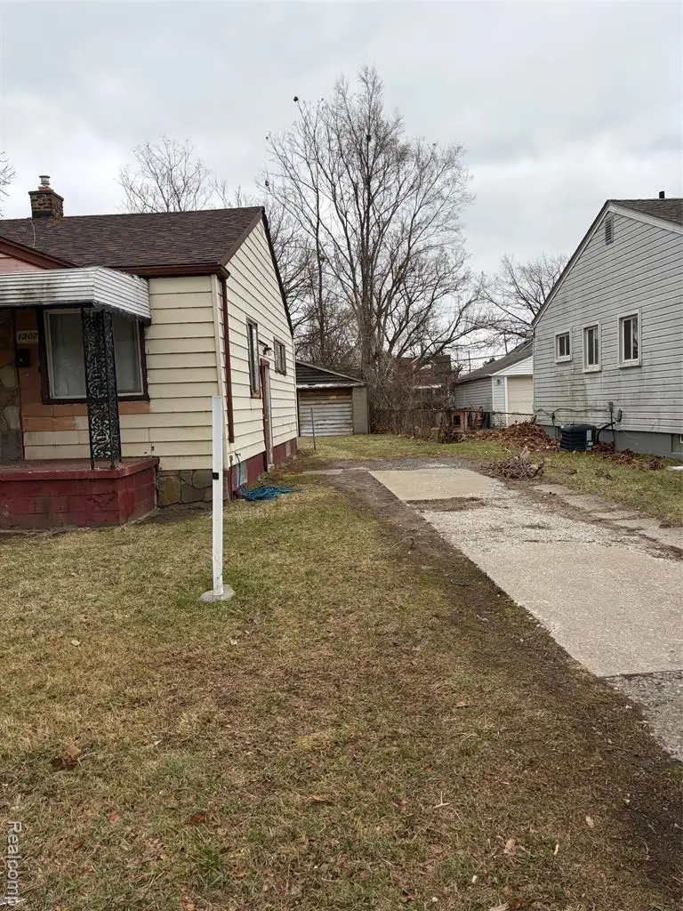1307 S Bassett, Detroit, MI 48217 - #2