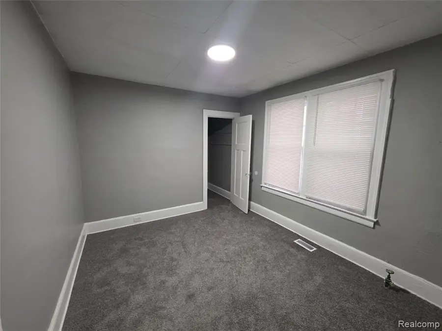 4258 Seneca, Detroit, MI 48214 - #3
