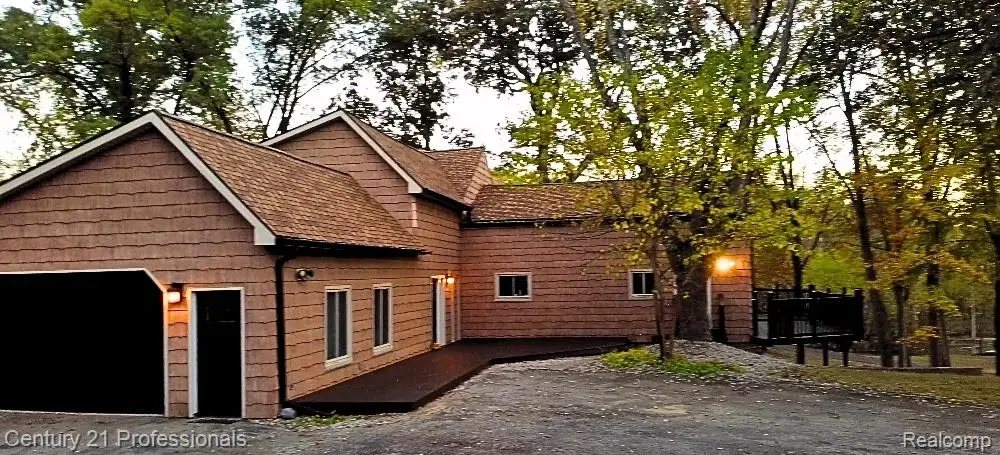 3185 Shimmons, Auburn Hills, MI 48326 - #1