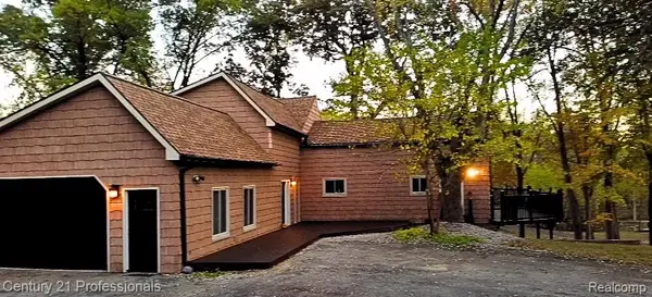 3185 Shimmons, Auburn Hills, MI 48326