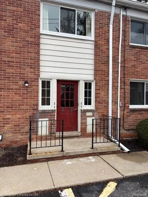 32718 Grand River #5, Farmington, MI 48336 - #2