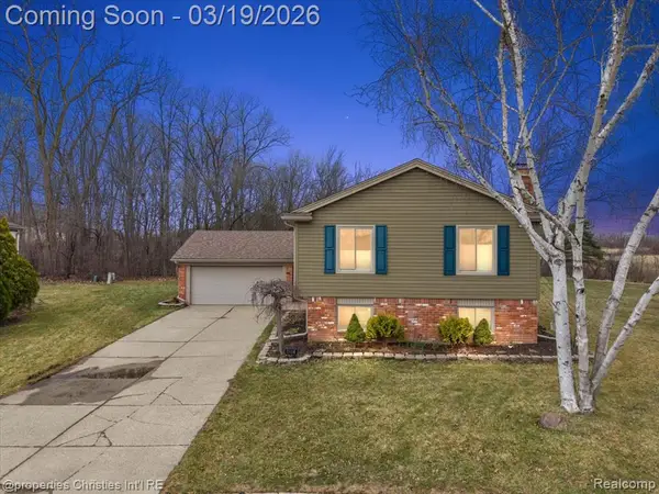 42610 Beechwood, Canton, MI 48188