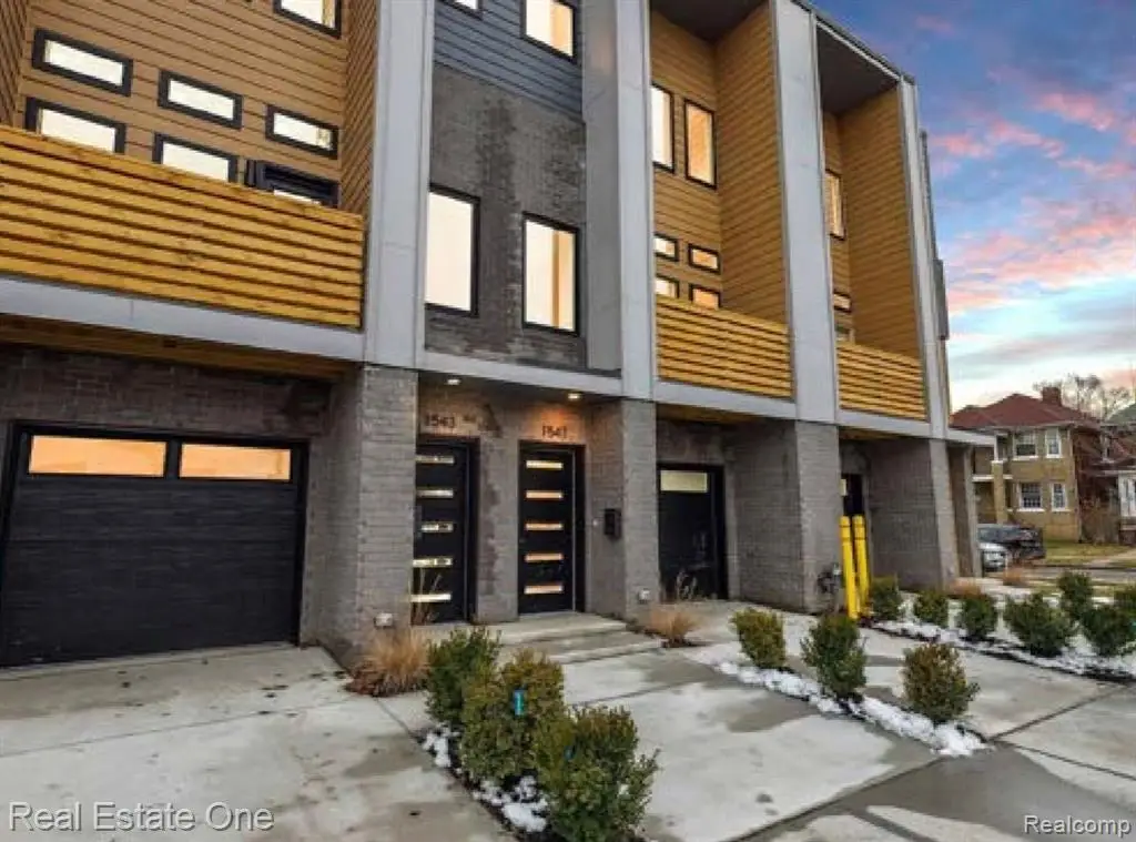 1547 Pallister #11, Detroit, MI 48206 - #1