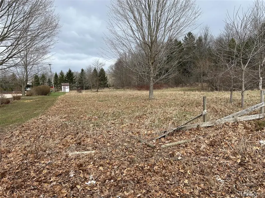 VL Gentry, Howell, MI 48843 - #2