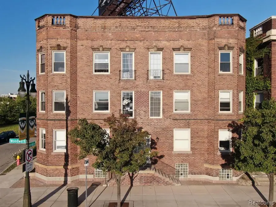 5764 Woodward, Detroit, MI 48202 - #2