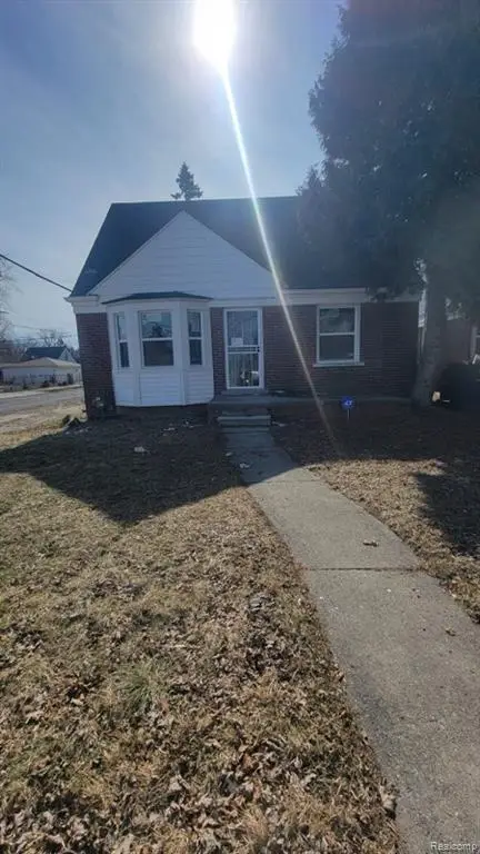 16116 Coram, Detroit, MI 48205