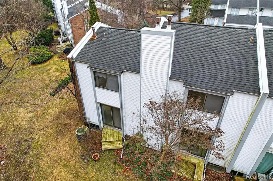 179 E Long Lake, Bloomfield Hills, MI 48304 - #3