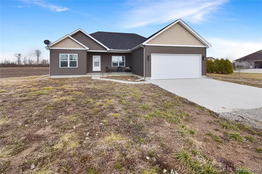 79446 Deland, Richmond, MI 48062 - #2