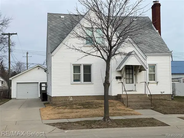51 Runnels, Port Huron, MI 48060